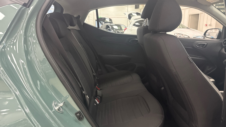 Hyundai i10 1.0 [63] Advance 5dr Auto [Nav] Petrol Hatchback